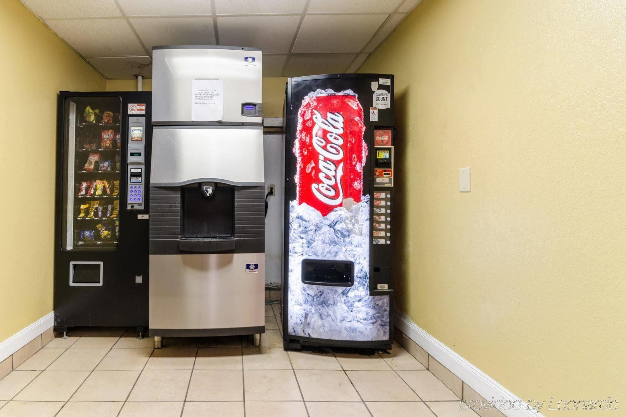 Rodeway Inn & Suites Jacksonville Near Camp Lejeune Exteriör bild